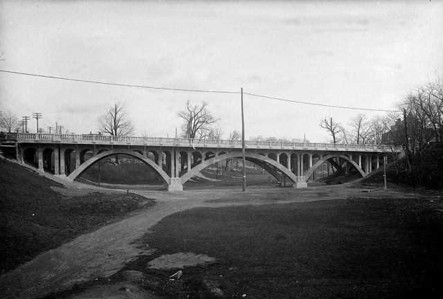 Bridge where Garrison Creek crosses Crawford and Dundas streets, ca. 1910-1925 (via www.torontoist.com(
